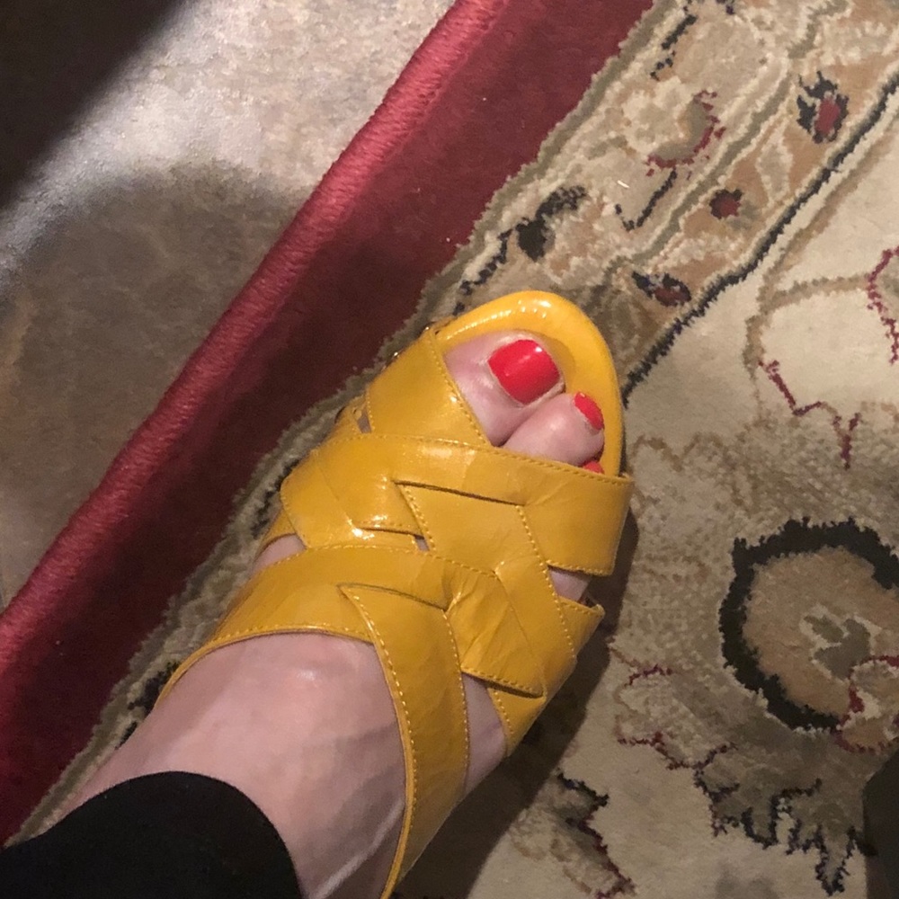 Wedge sandals